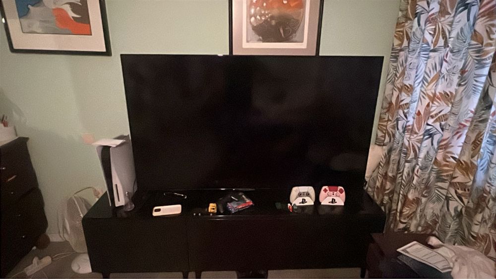 Tv  xiaomi  65 polegandas  e movel de tv