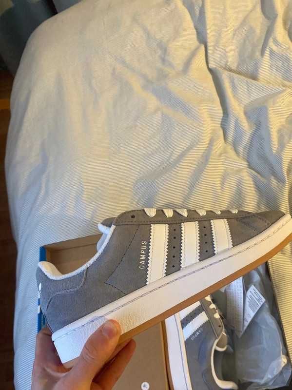 Goma Adidas Campus 00s Gris Blanco 38