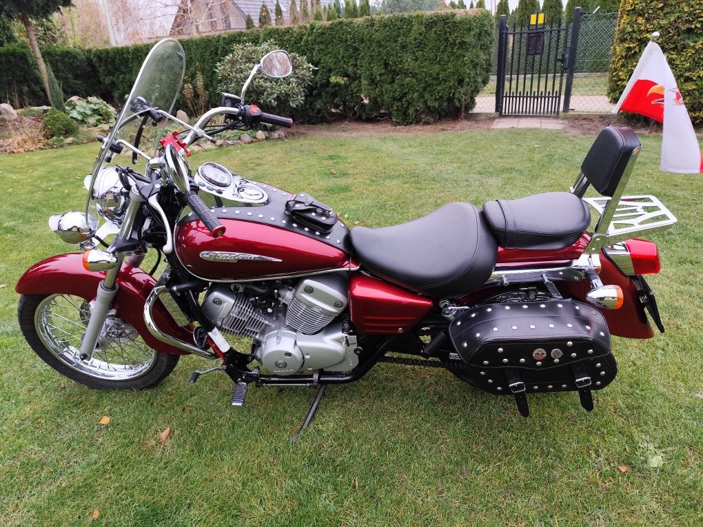 Sprzedam Hondę Shadow VT 125