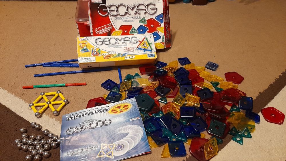 Zestawy kreatywnych klocków Geomag