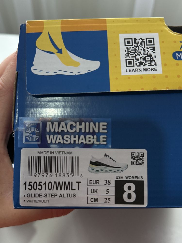 Кросівки жіночі Skechers