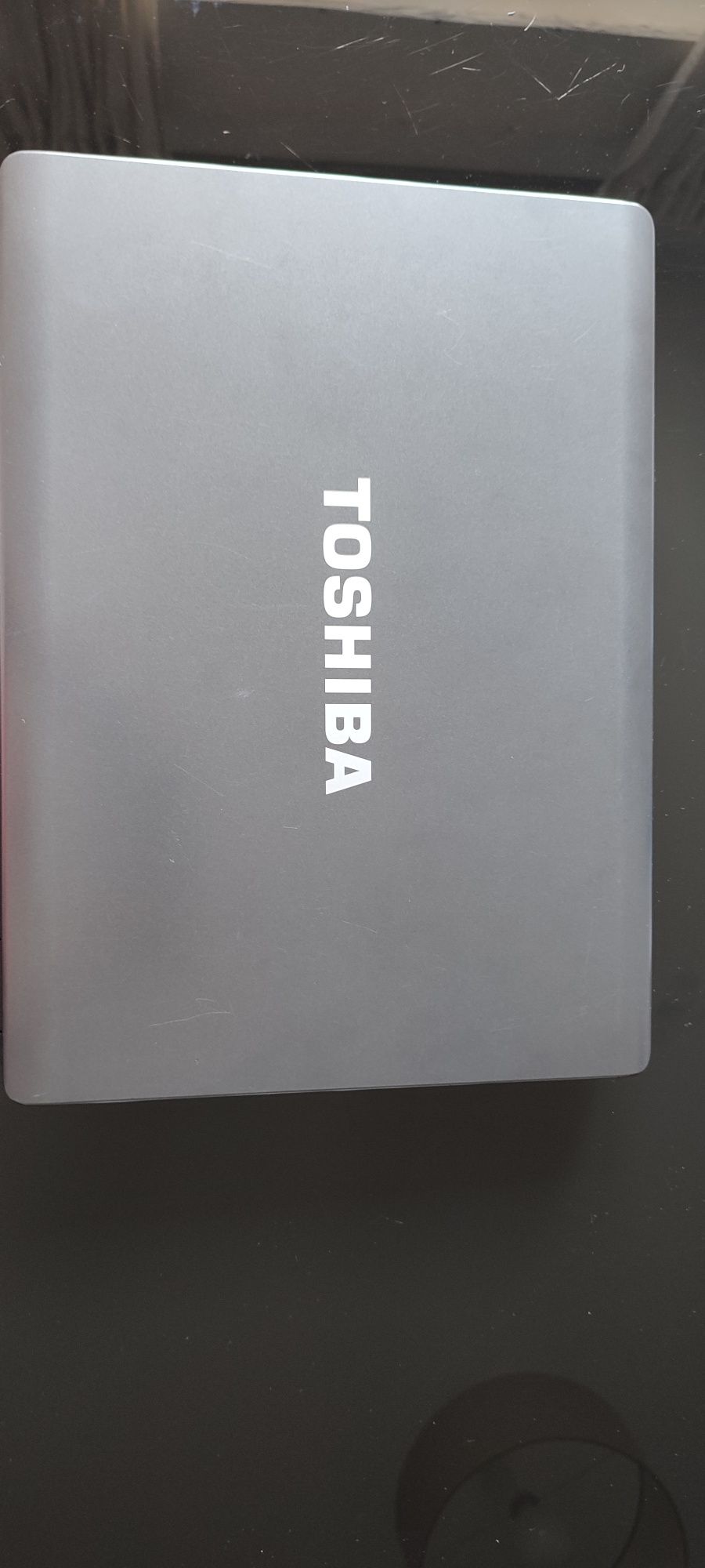 Vendo Portátil Toshiba