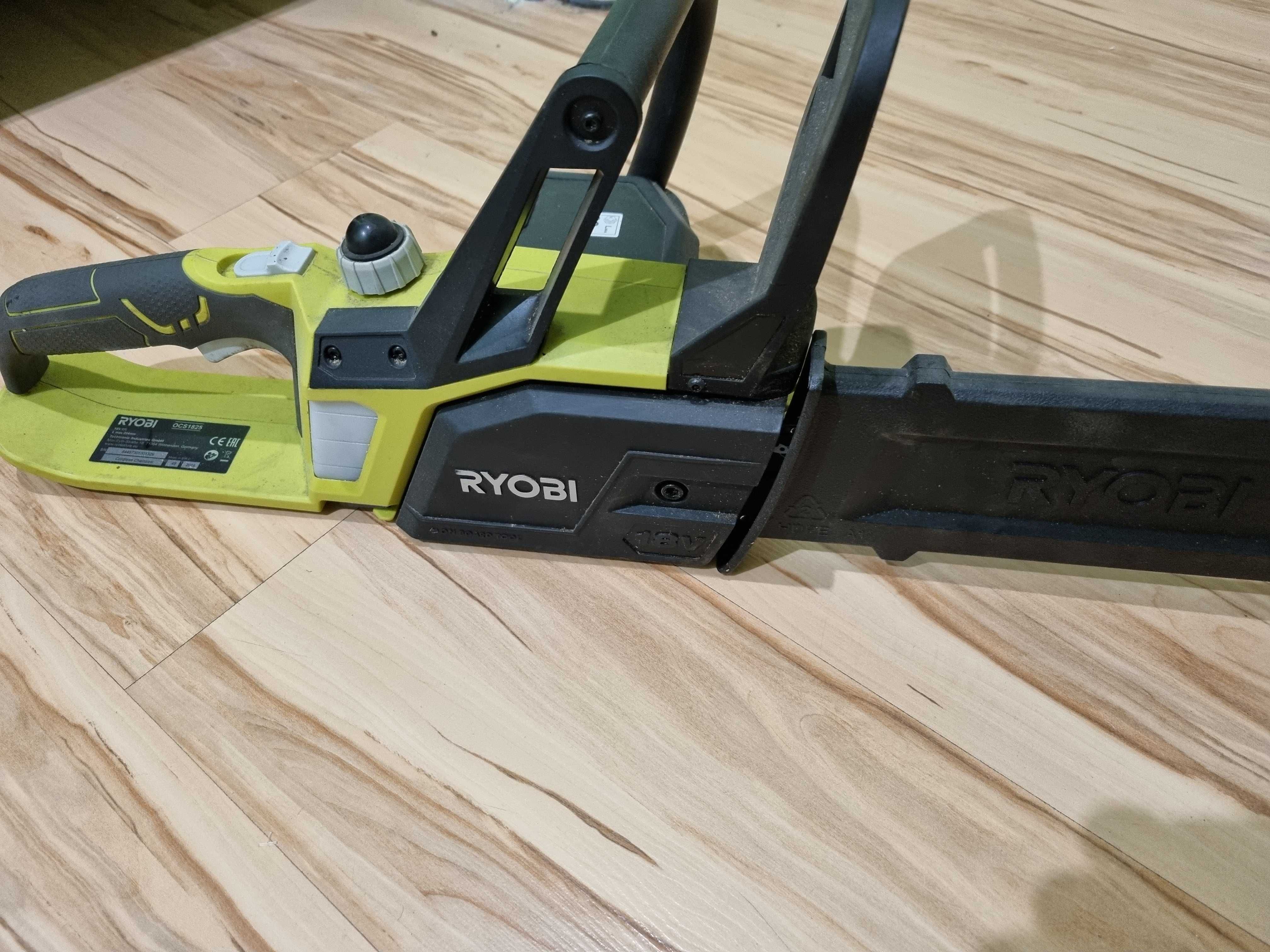 Pilarka ryobi 18v