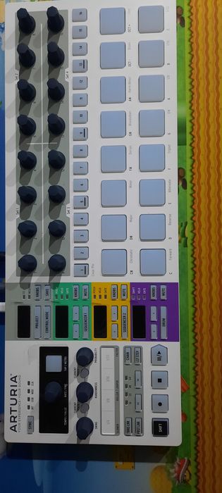 Arturia Beatstep Pro