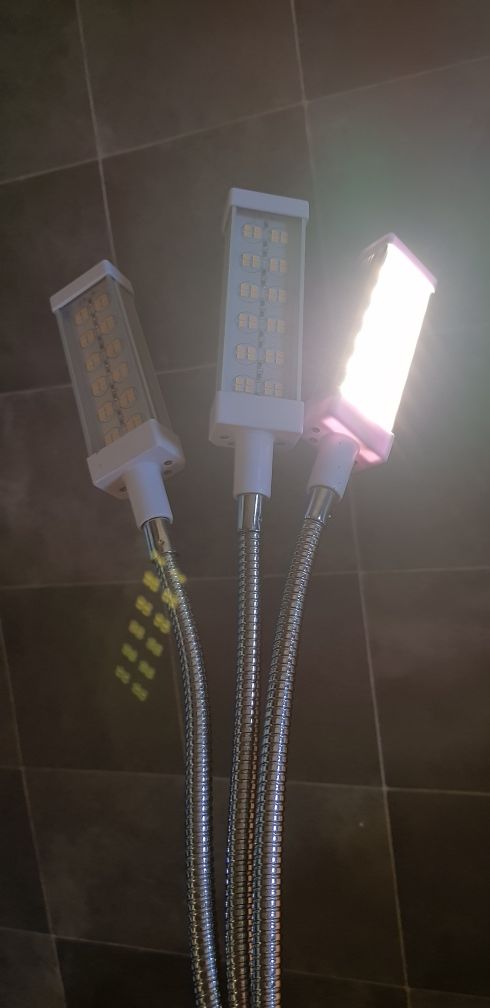 Lampa LED 3-ramienna do roślin i czytania regulacja jasności timer