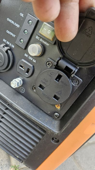 Agregat prądotwórczy inwenter IMPAX 1000W 230V