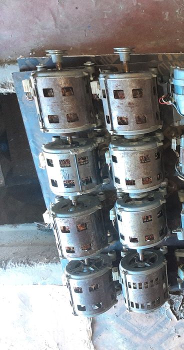 Запчастини стиральних машин.