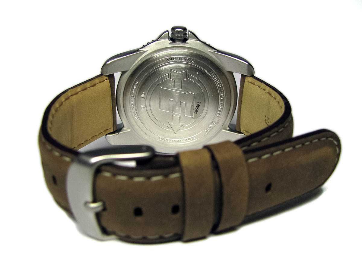 Часы Timex T46681 Expedition