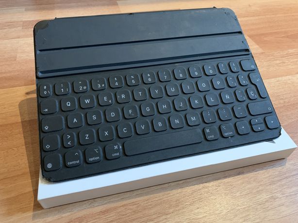 Apple Smart Keyboard - Capa teclado - Ipad Pro 11 & Air 4/5 gen