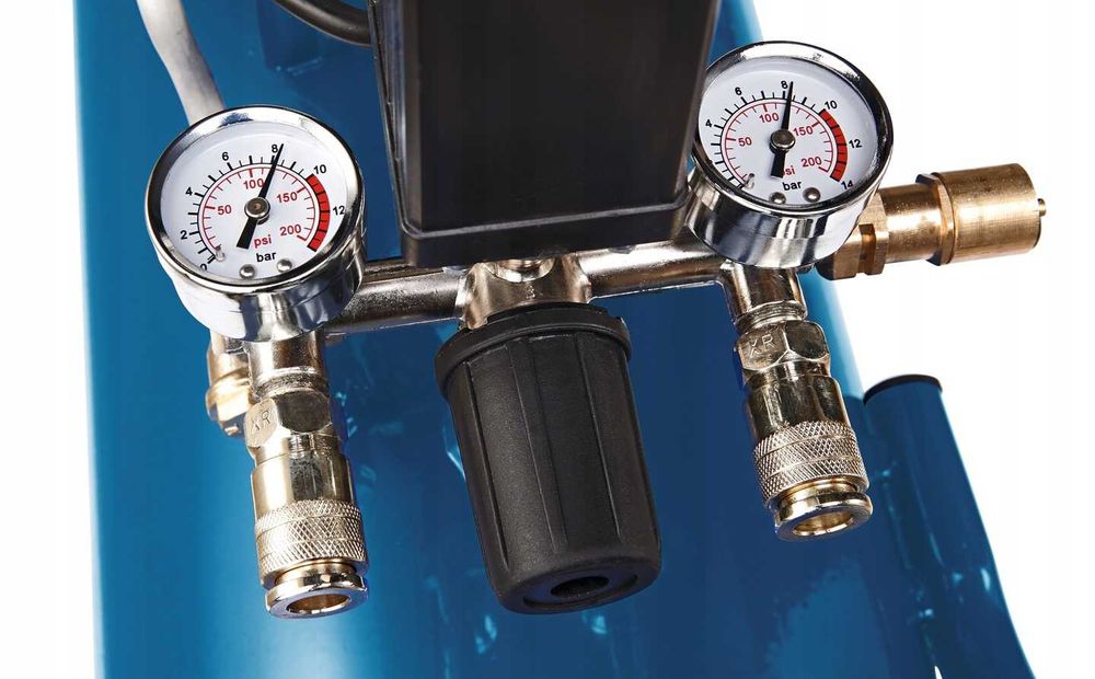 Kompresor olejowy dwutłokowy Scheppach HC53DC 50 l 10 bar