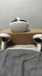 Oculus Quest 2 128 GB z kontrolerami i pudełkiem
