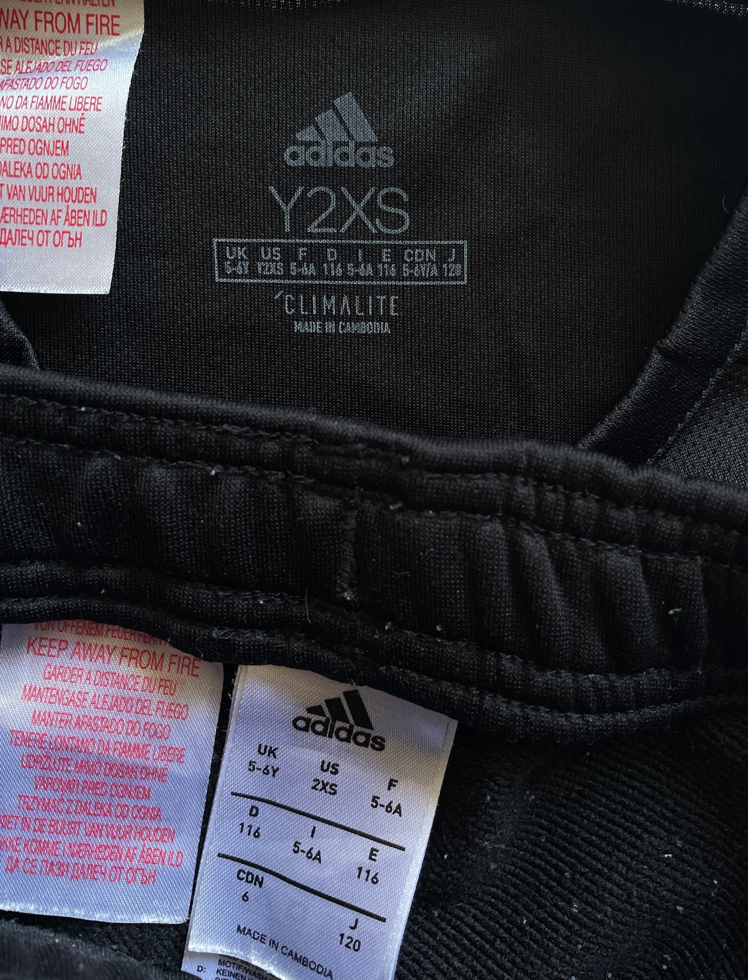 Дитячій спортивний костюм Adidas , 116 cm. (5-6 y.)