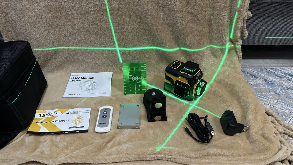 Poziomica Laserowa 3D.  Laser 360. 12 zielonych laserow IKOVWUK