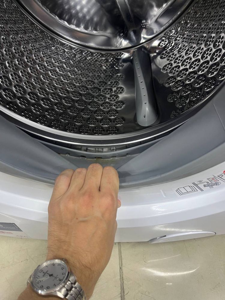 ГАРАНТИЯ! Стиральная машина AEG L9FE96695 Стиралка бу купить киев