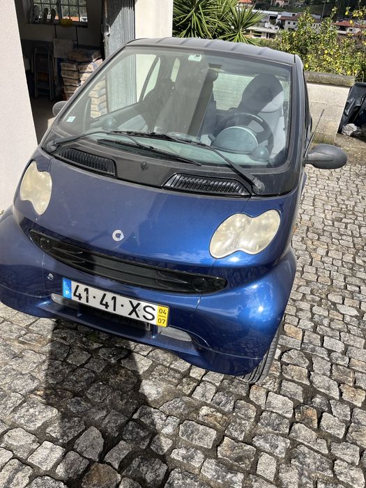 Smart fortwo com motor avariado