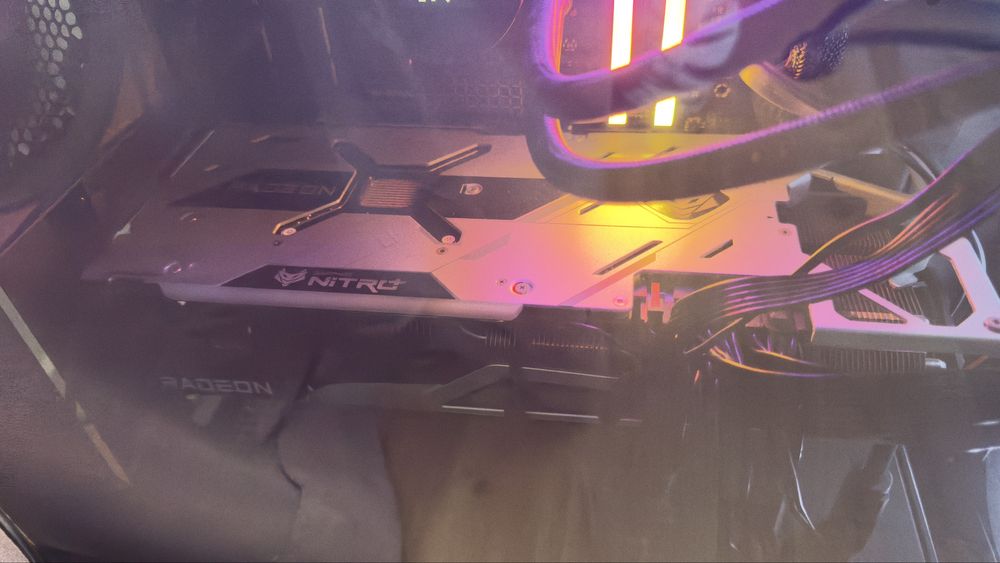 Sapphire Nitro+ Radeon RX 6900 XT – Excelente Estado