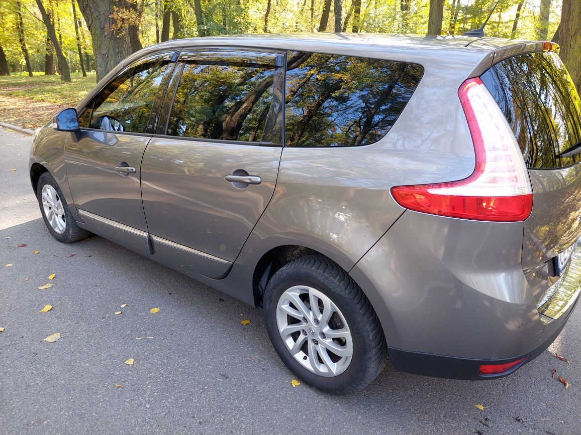 Renault Grand Scenic