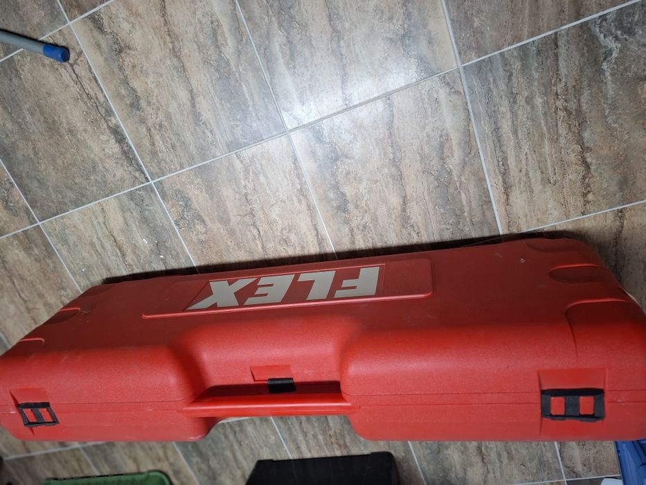 Żyrafa szlifierka do gipsu,gładzi Flex wst700w
