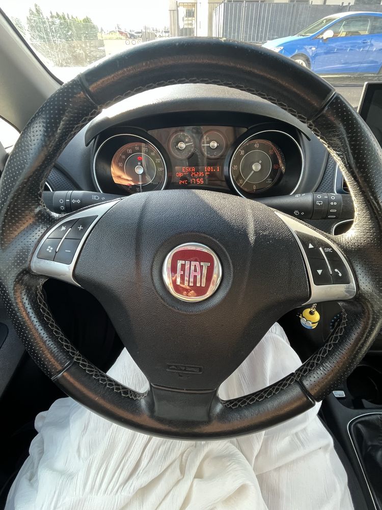 Sprzedam fiat punto evo 2010 rok