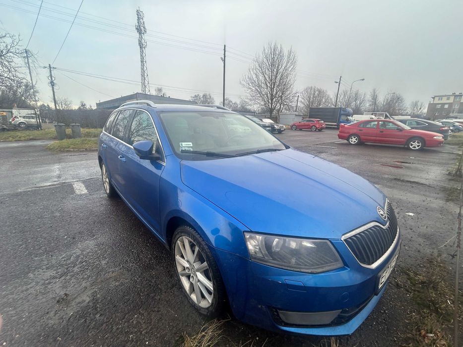 Syndyk sprzeda samochód osobowy: SKODA OCTAVIA III 2.0 TDI-CR MR’13 E5