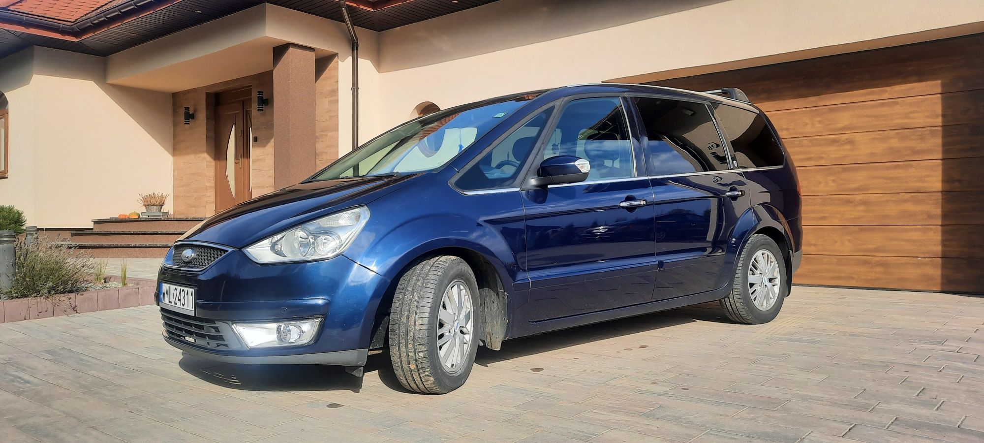 Ford Galaxy 2,0 tdci 7 osób automat wersja Ghia