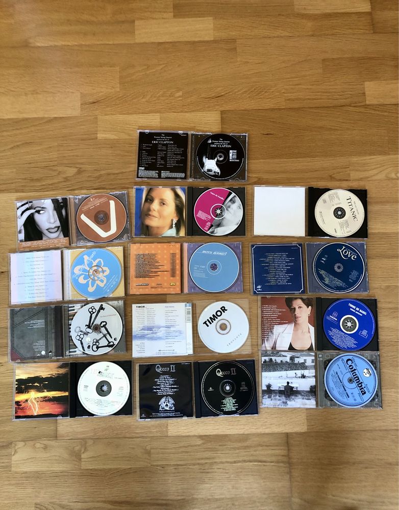 Vários CD’s de música