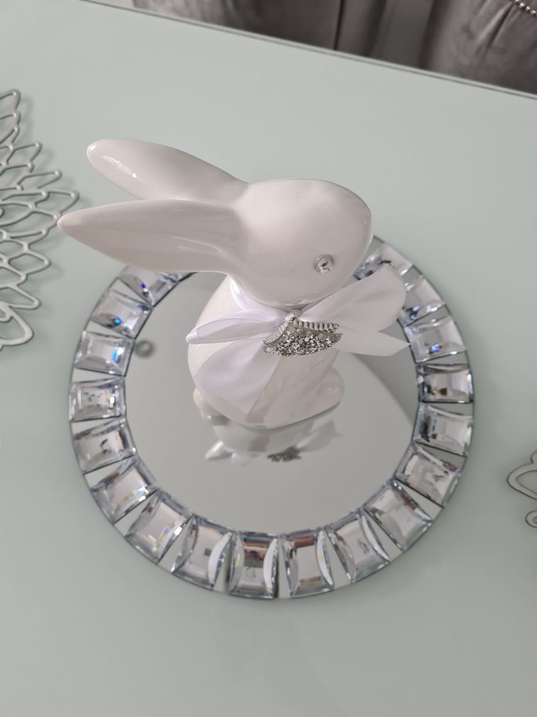 Figurka glamour kryształki