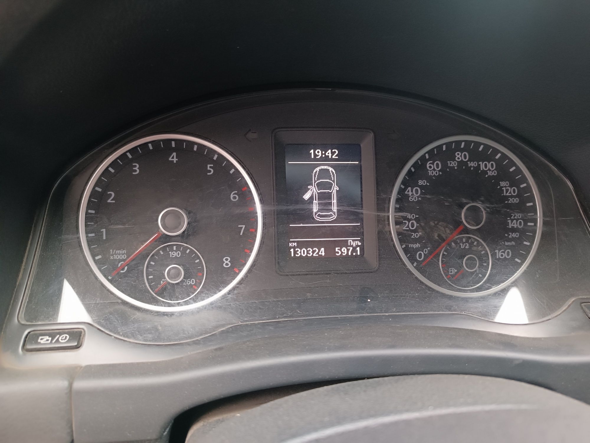 Продам Tiguan 2015 года