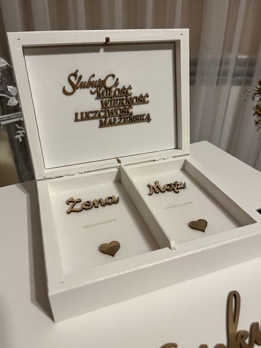 Pudełko na koperty i pudełko na obraczki