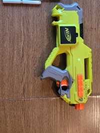 Pistolet Nerf rayven