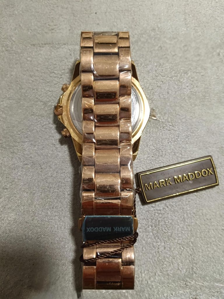 Relógio feminino Mark Maddox, modelo MM3006-05