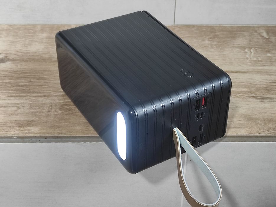 Корпус павербанку 21700 на 30 акб 18650 на 42