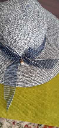Шляпа жіноча літня з широкими полями