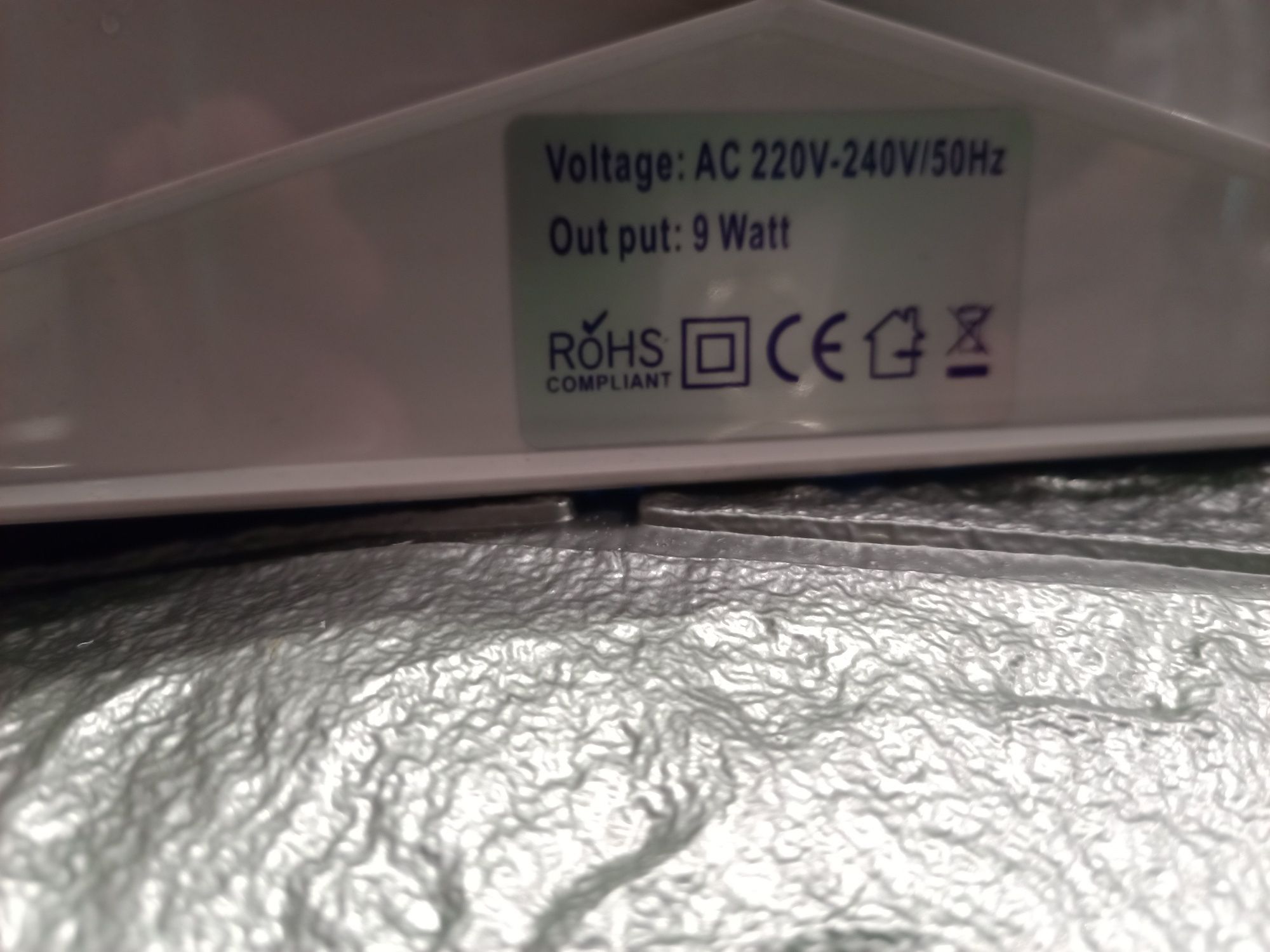 Lampa UV 9W do stylizacji paznokci