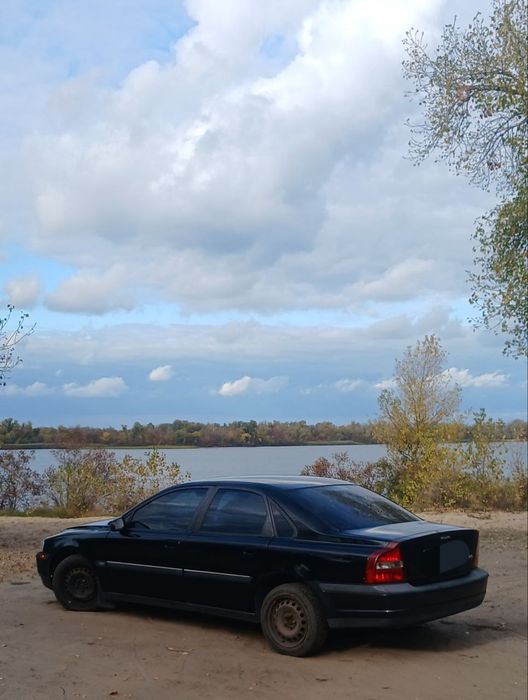 Продам машину volvo s80 2001