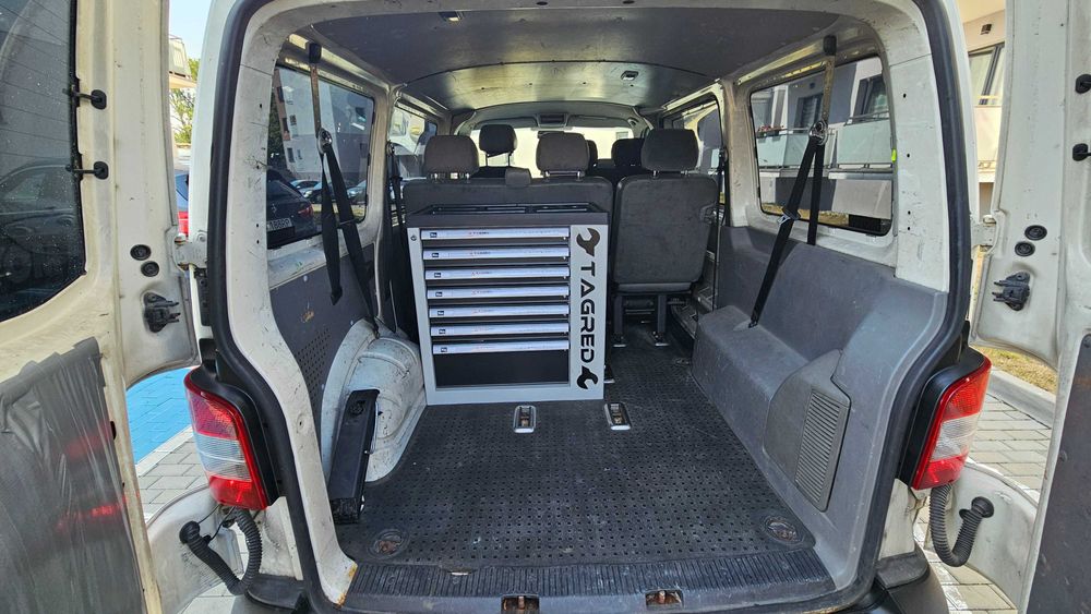 Volkswagen Transporter T5 1.9 TDI 105km 140km 9 osobowy Po serwisie
