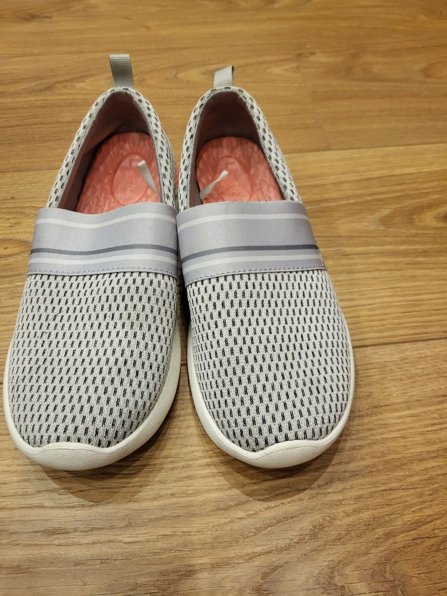 Crocs kapcie slippersy r. 35 szare nowe