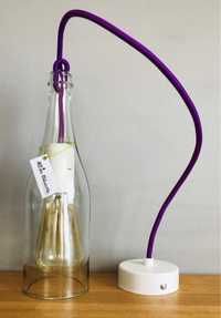 Lampa z butelki fioletowa