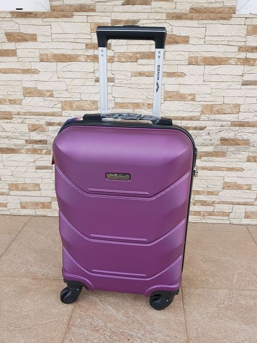РОЗПРОДАЖ! Чемодан Дорожня Валіза Сумка Wings Вінгс 147 purple та інші