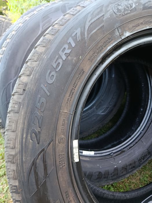 Komplet opon letnich SUV 225/65/17