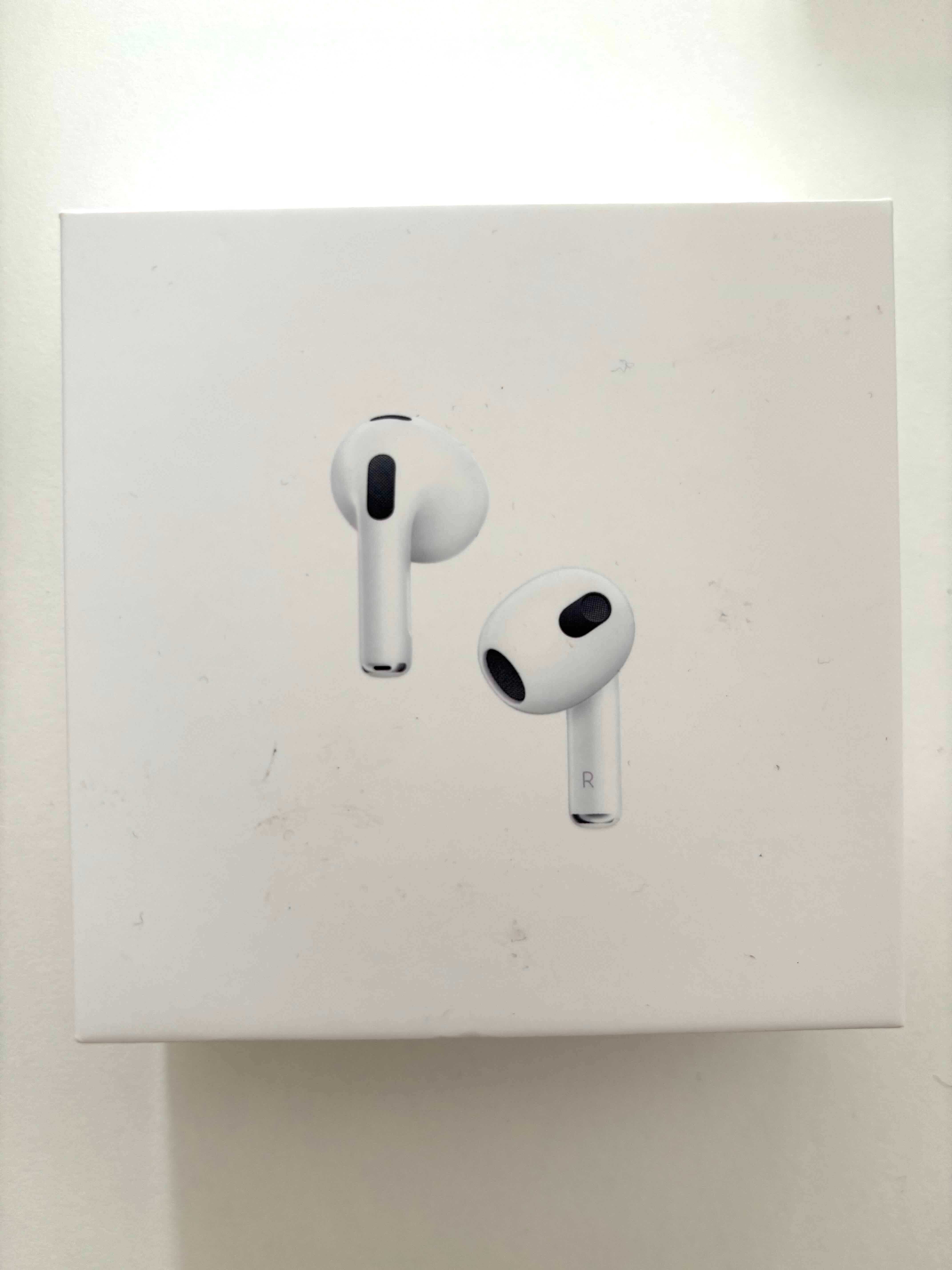 Apple AirPods 3ª Geração