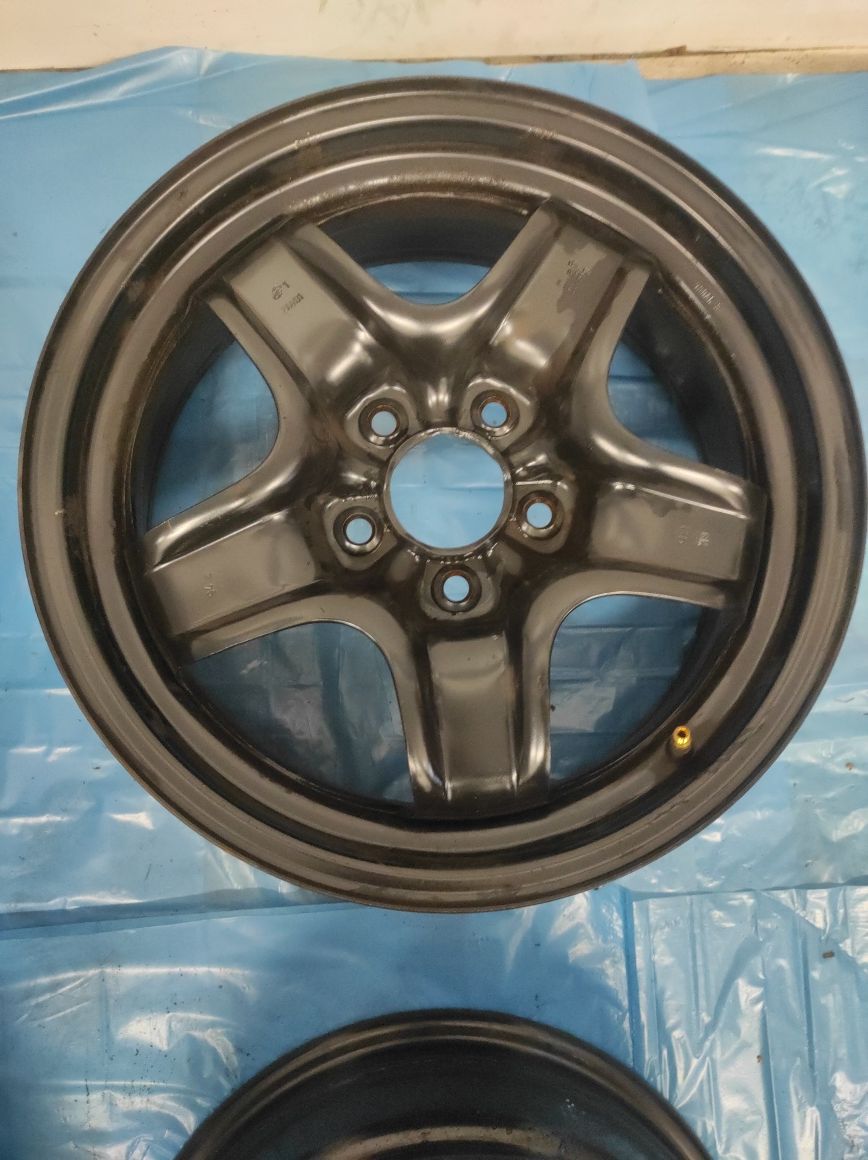 Felgi stalowe Stalówki OPEL R 16 Strukturalne 5x110 otwór 65 czujniki