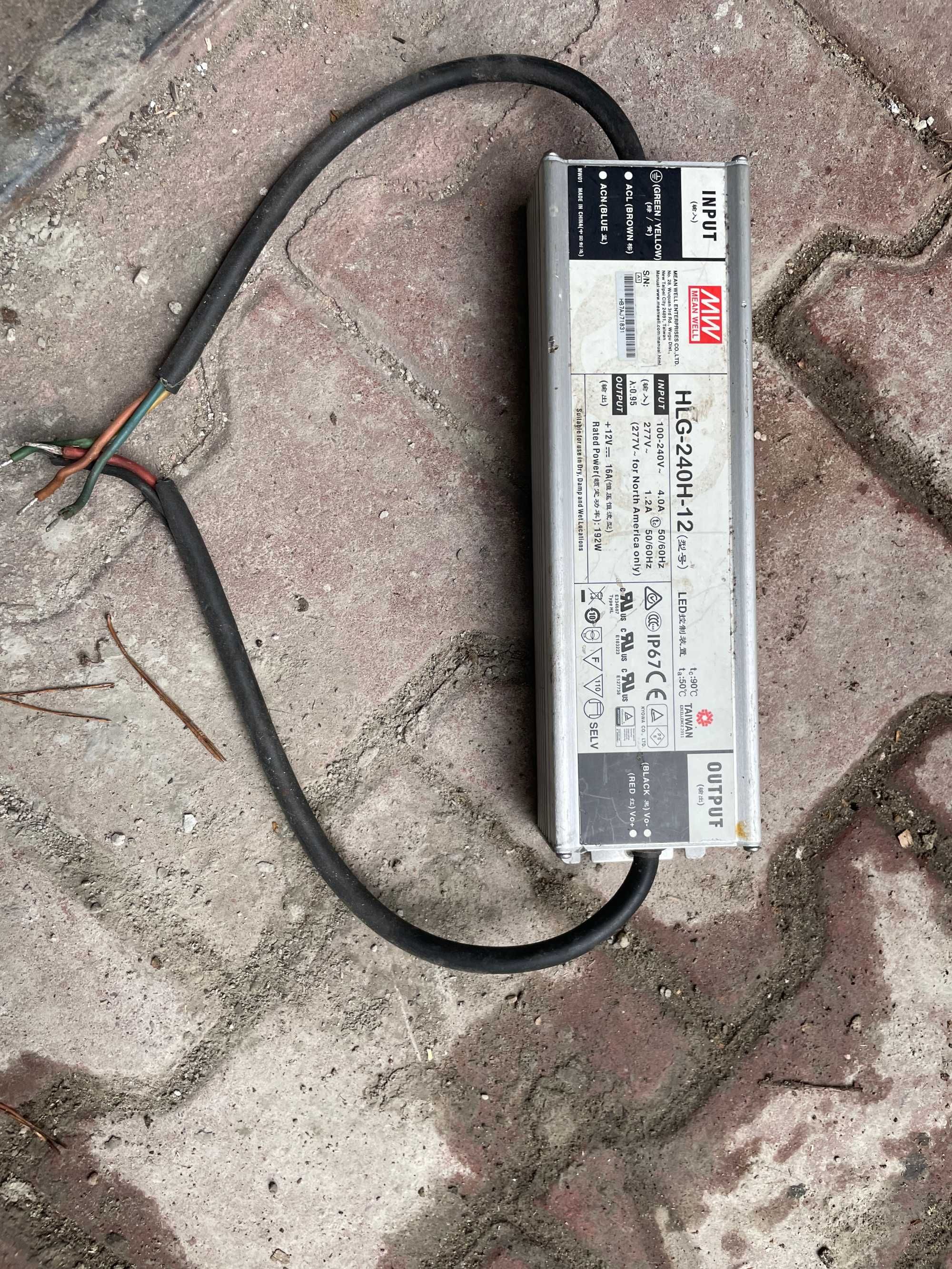 Zasilacz impulsowy LED Mean Well HLG-240H-12