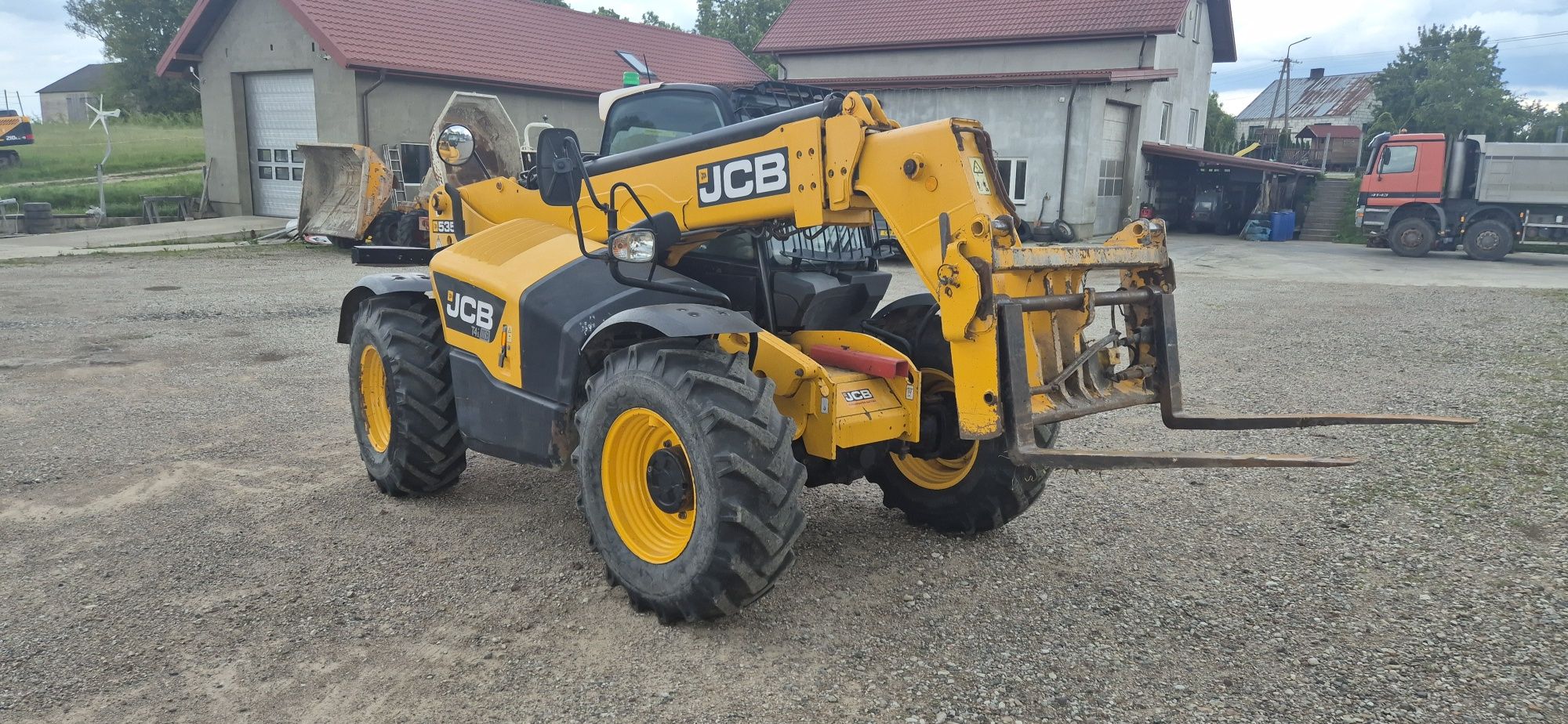 Ładowarka teleskopowa JCB 535-95