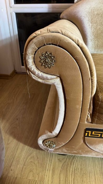 Zestaw dwóch sof barokowych welur glamour – stan bardzo dobry!