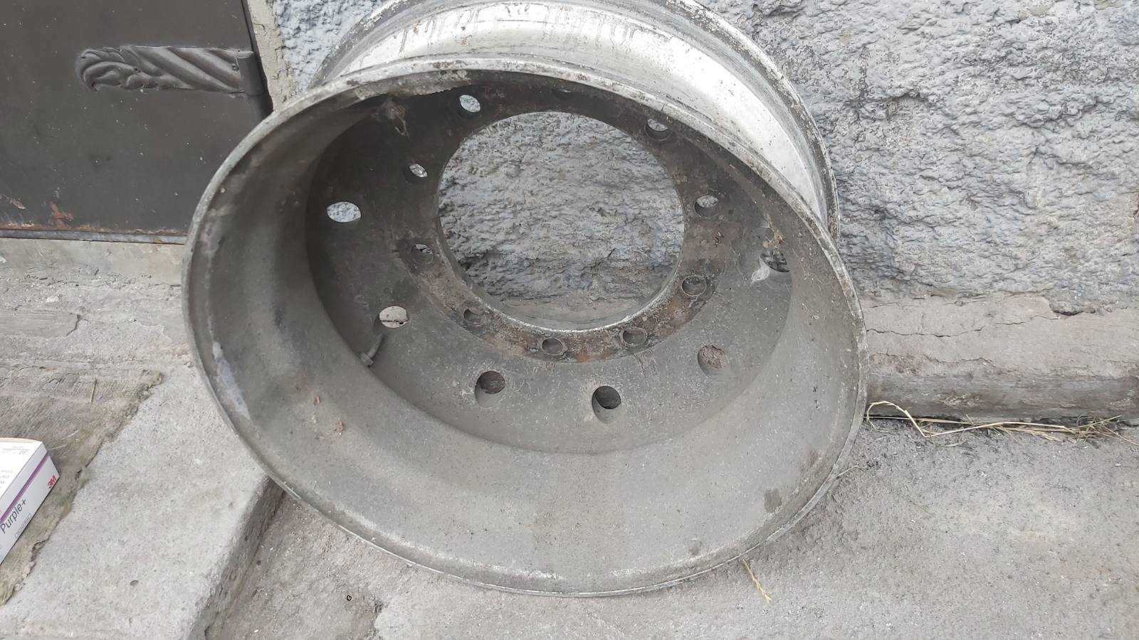 Алюминиевый диск 22.5 Руль, Ведучка, под резину 315-70 или 315-80