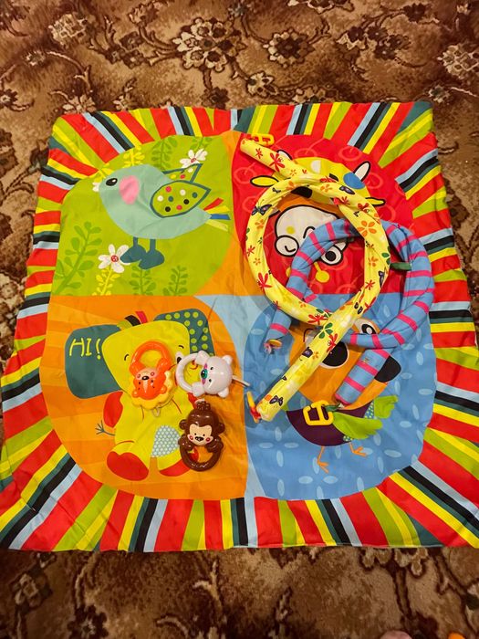 Коврик розвиваючий з дугами