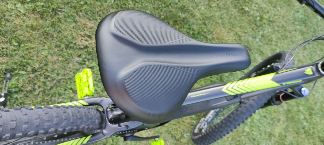 Rower elektryczny enduro full Trek Powerfly MTC