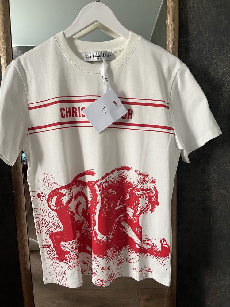 Футболка Givenchy,hermes,loewe