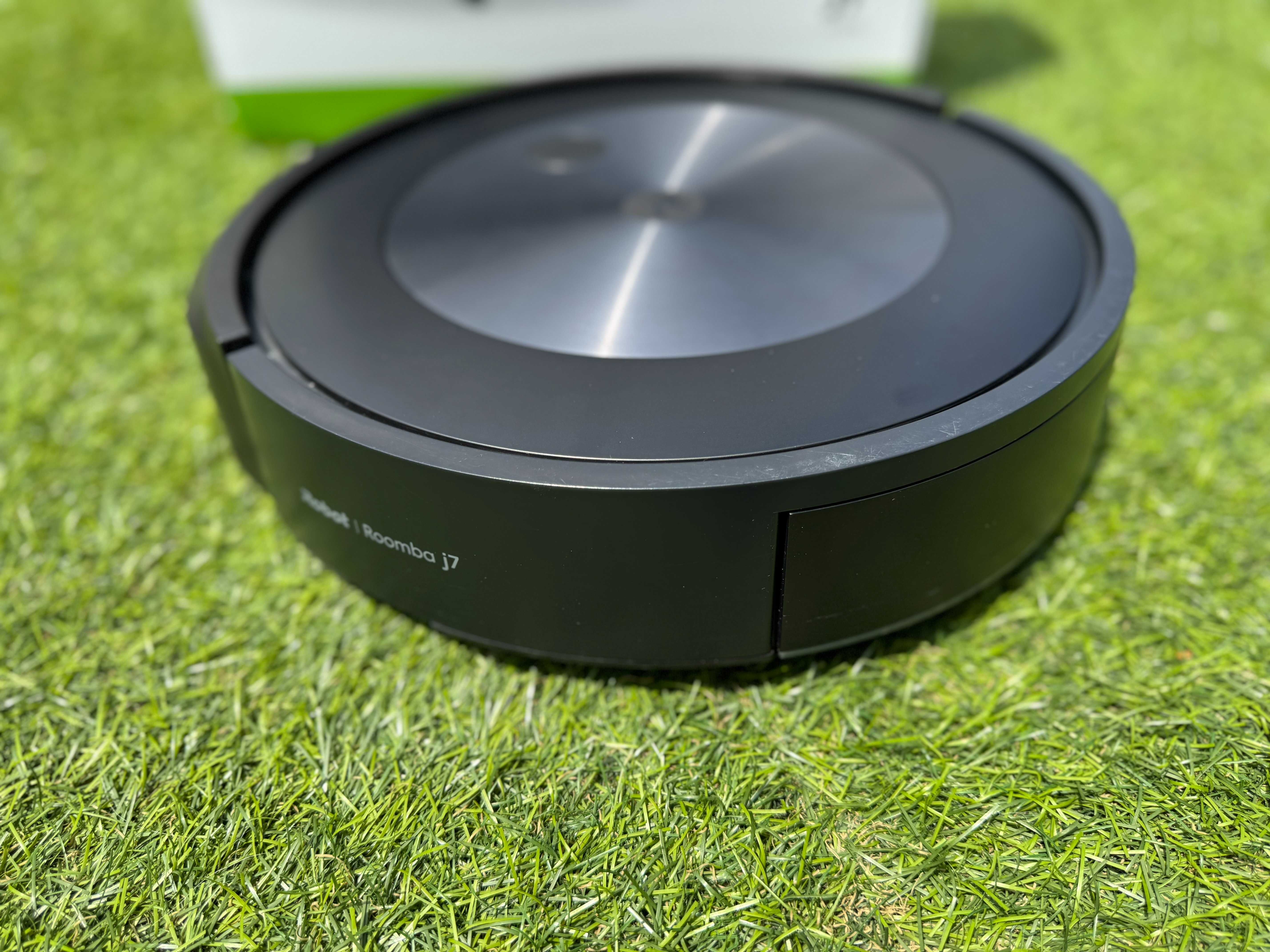 iRobot Roomba J7 – Limpeza Inteligente com Wi-Fi!